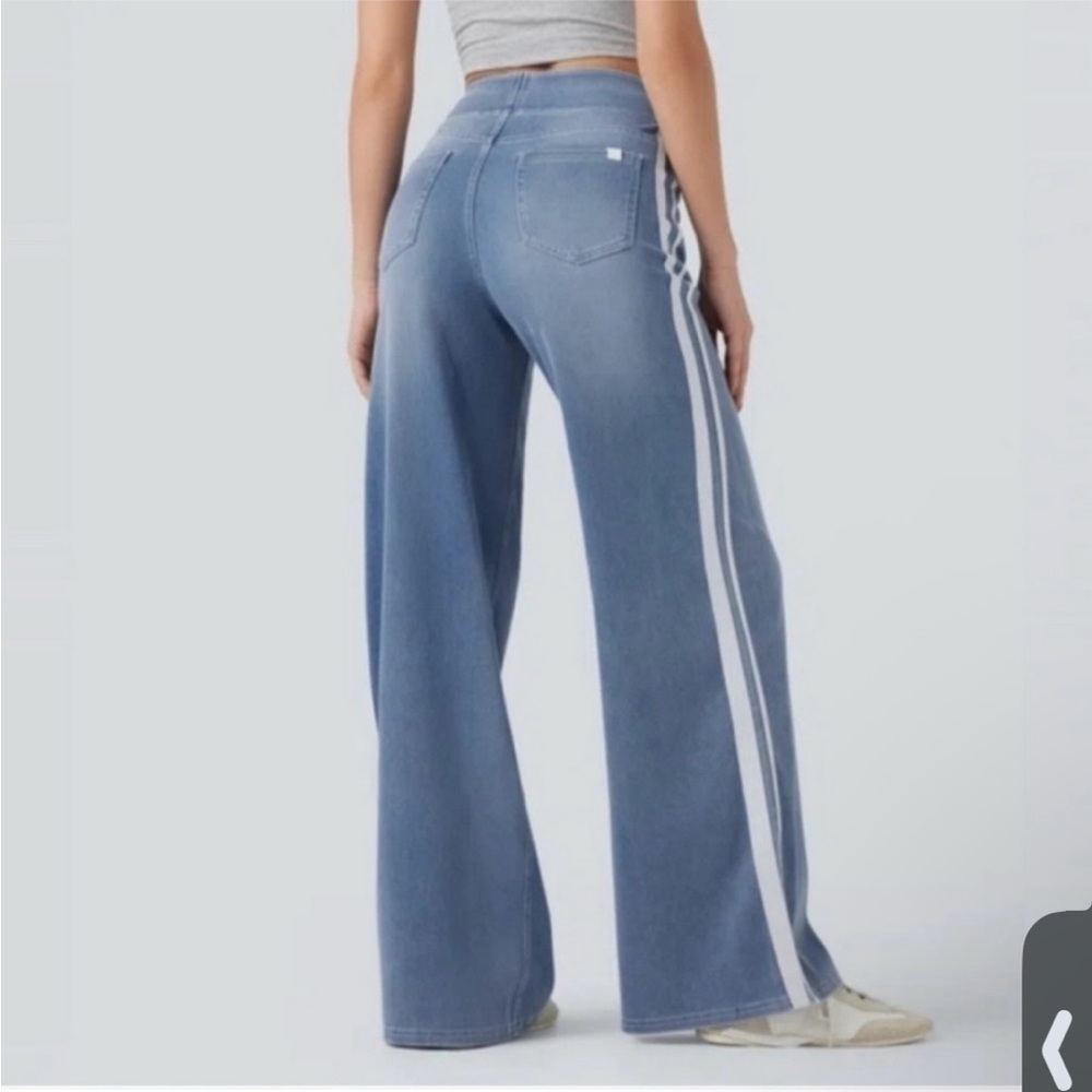 HALARA Blue Wide Leg Jeans Medium Petite - Picture 3 of 13